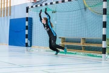 Bild 120 - F Loewinnen Hallen Cup